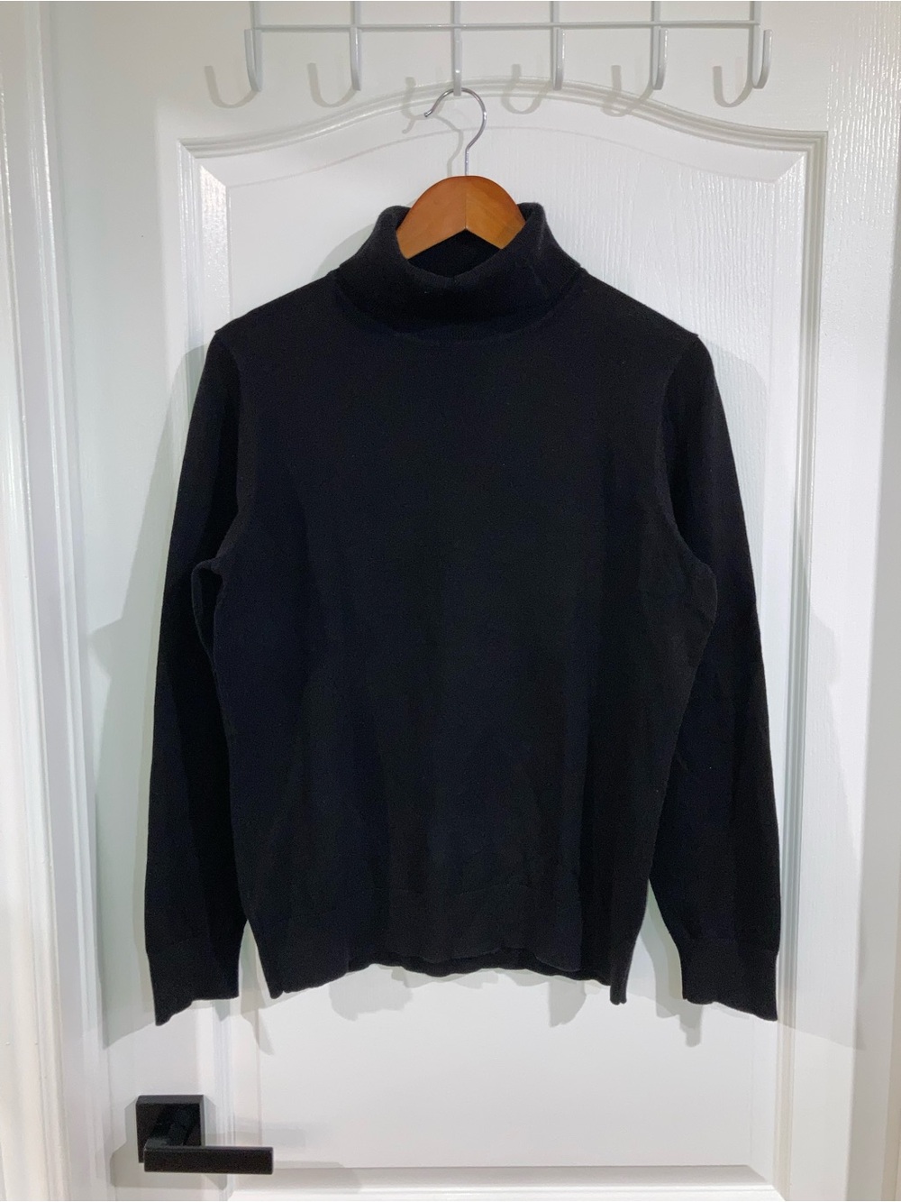 Andrew Marc Black Turtleneck Sweater - size L